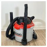 RIGID WET/DRY VACUUM | Rigid 9 gallon Wet/Dry shop vacuum with 3.5 HP motor - h. 20 x dia. 18 in