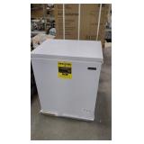 Magic Chef 5cu ft chest freezer 