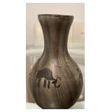 NAVAJO POTTERY VASE