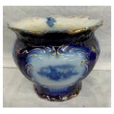 EARLY FLOW BLUE CHAMBER POT