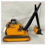 14IN. NYLINT CRANE TOY W/BUCKET 