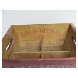 Nice Vintage GOLD MEDAL Advertising Wood Soda Crate