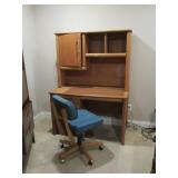 Oak Office Desk & Chair l Professional home office furniture Credenza with hutch and professional office chair