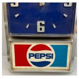 Vintage PEPSI Clock Works (AS SEEN)