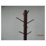 Very Sturdy free standing wooden co...