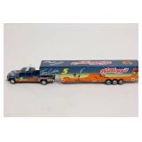 Terry Labonte #5 Looney Tunes Road Runner 2001 Chevy Crew Cab Closed Trailer