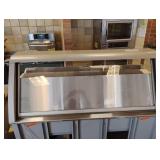 DUKE COMMERCIAL RESTAURANT REFRIGERATED MAKE TABLE W/FOLD UP LID / SNEEZE GUARD