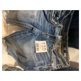 Girl’s Jeans Silvers, DKNY 8RR, Cat & Jack 16, Aeropostale, Miss  Me 28 shorts, Mossimo 3 Shorts, Aeropostale 5/6