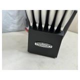 New Farberware 13 Piece Self Sharpening Knife Set