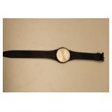 Vintage Plastic Analog Wristwatch with 