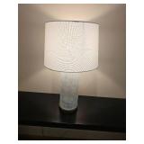 Beautiful Weave Pattern Glass Table Lamp