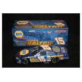 Action Collectibles #15 Michael Waltrip NAPA 2004 Monte Carlo Diecast Metal Collectible 1:24 Scale (in original box)