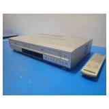 Sony SLV-D370p DVD/VCR Player // Includes Remote // Includes power and display cables