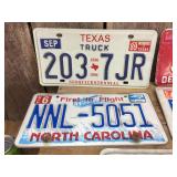 5 Vintage License Plates - Texas - Virginia - NC - Wisc