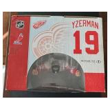 Steve Yzerman 2002 Stanley Cup Figure Detroit Red Wings Hockey