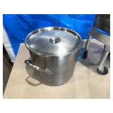 Cooking Pots & Mixing Bowl Dolly