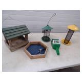 4 Bird Feeders with Filler