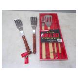 Grill Set with 2 Grill Spatulas