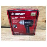 HUSKY 800 ft./lbs. 1/2 in. Impact Wrench