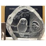 2 Signed Scandinavian MATS JONASSON Sweden Crystal/Glass Owl Sculptures