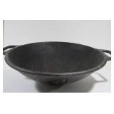 Large LODGE USA 14" Cast Iron Wok