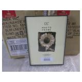 (FS) 12 New 5" x 7" Photo Frames in...