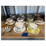 Lot of Cup & Saucers