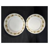 Set of 16 Cotillion by International China Crestwood Dinner Plates