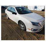 2010 Ford Fusion S 4 door car