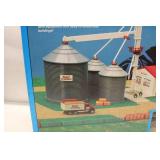 Ertl Farm Country Grain & Feed Set - 73 Pieces