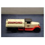 Scale Models Diamond Petroleum Tanker Truck with Box - Made in USA