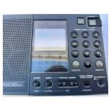 Sony  ICF-SW7600 Short Wave/Long Wave AM/FM World Band Receiver with case