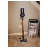 Dyson V8 Absolute Cord-Free Vacuum Cleaner - Powerful Suction