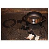 Oster Electric Fondue Set with 6 Forks and Instruction Manual