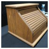 SOLID OAK AMISH BREAD BOX