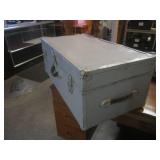 (CS) Vintage Trunk with Key - 31" x...