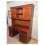 Deluxe Hooker Furniture Executive Desk Office Work Station