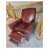 Luxurious Flexsteel Cordovan Leather Arm Chair Recliner, a