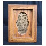 Vintage Wooden Speaker with Decorative Design - 11x8.5x5.5 (untested)