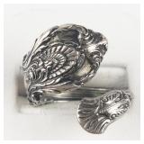 Wallace Silversmiths  Art Deco Repousse Sterling Silver Spoon Ring. Size 7.75 - 8.