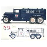 3 MOBIL Die Cast Trucks/Banks