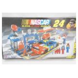 NASCAR Mega Blocs Jeff Gordon Building Set