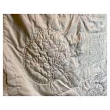 Vintage Floral Lightweight Quilt - 80" x 124"