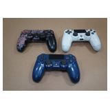 *3* Sony PlayStation 4 Controllers