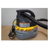 Stinger Wet/Dry Vacuum