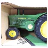 Lot of 2 Ertl and Spec Cast John Deere Tractors 1/16 Scale "BO" and Model R