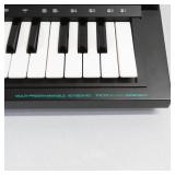 Yamaha Electronic Keyboard Portasound PSS-570