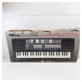 Yamaha Electronic Keyboard Portasound PSS-570