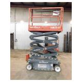 2016 SkyJack SJIII3219 Scissor Lift