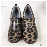 GIANI BERNINI Comfort Trek Cavvell Leopard Print Clogs Size 9.5 M New